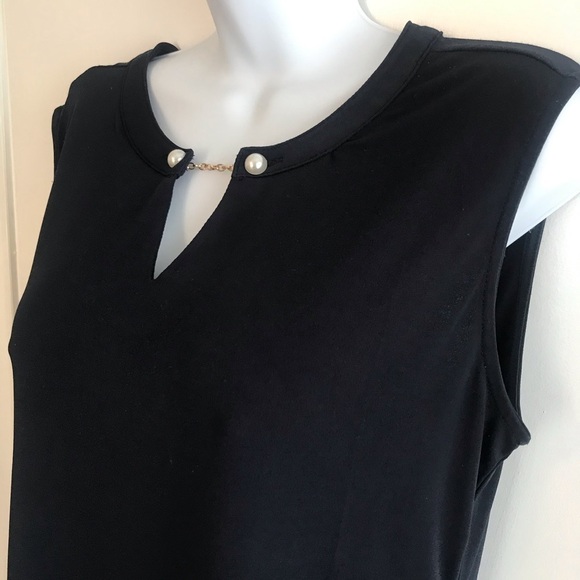 Carmen Marc Valvo Women’s Navy Top - Picture 3 of 6